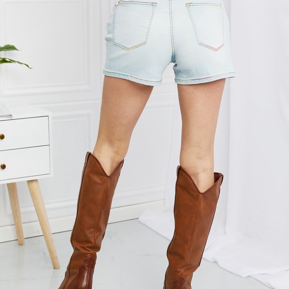 Judy Blue Rainbow Stitching Denim Shorts with Pockets S M L 1X 2X 3X - Picture 3 of 4